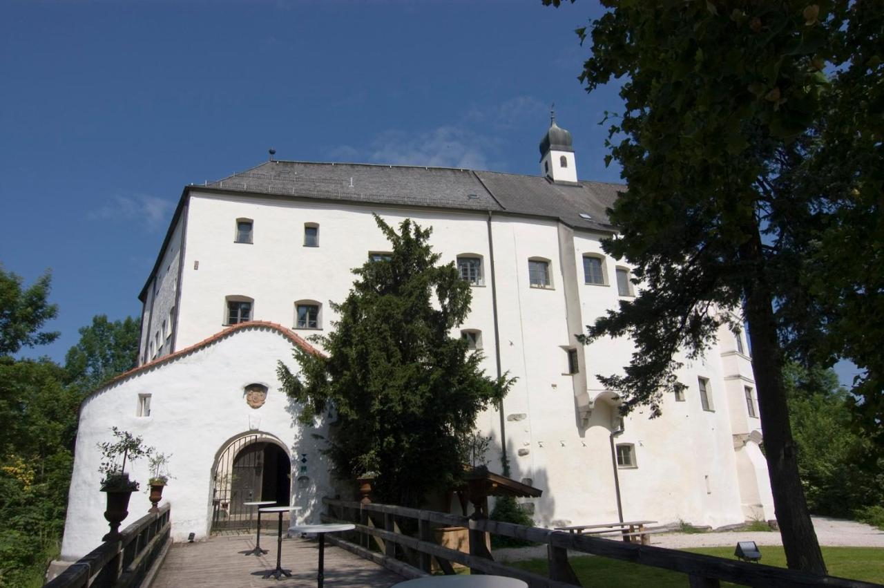 Hotel Schloss Amerang Exterior foto